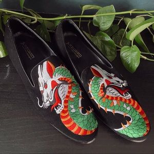 Fiesso Mens Black Suede Dragon Loafer